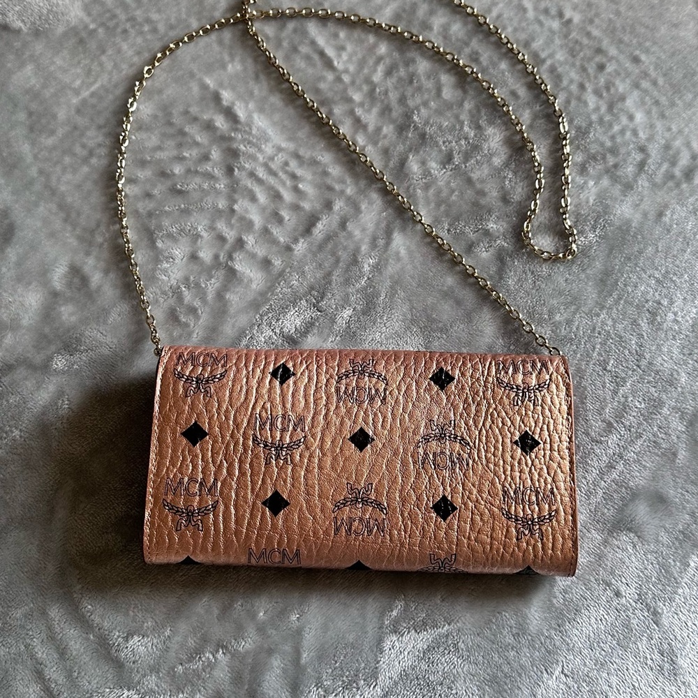 MCM pink crossbody - Picture 7 of 14